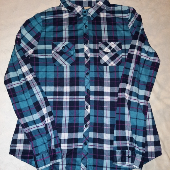 WOMEN'S PLAID BUTTON-UP LONG SLEEVE SHIRT |X-LARGE - Picture 5 of 5